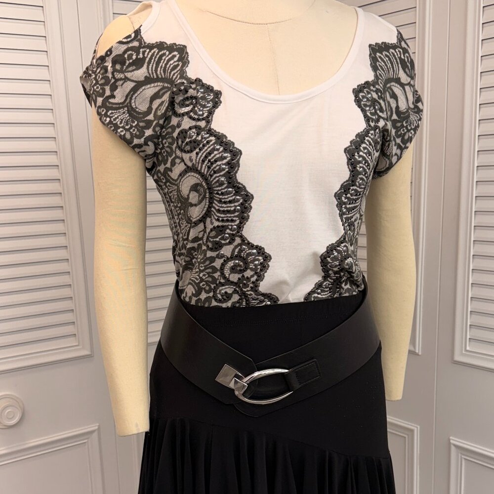 Vintage Cache B & W Sz M Top w/ Stones - Picture 2 of 12
